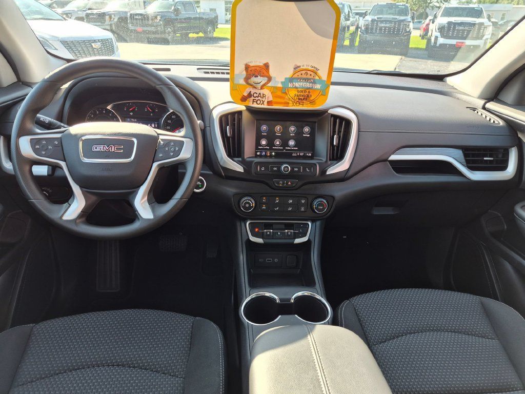 Used 2024 GMC Terrain SLE w/ Elevation Edition FWD image 21