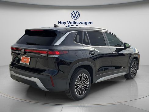 New 2026 Volkswagen Tiguan S image 3