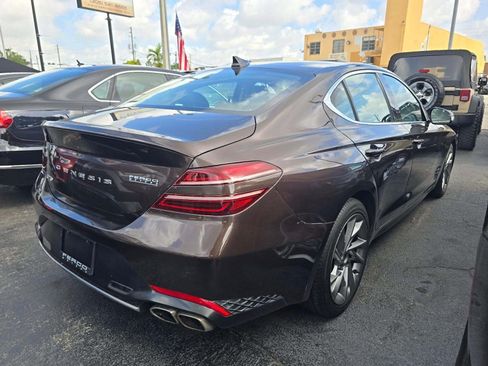 Used 2022 Genesis G70 2.0T RWD image 4