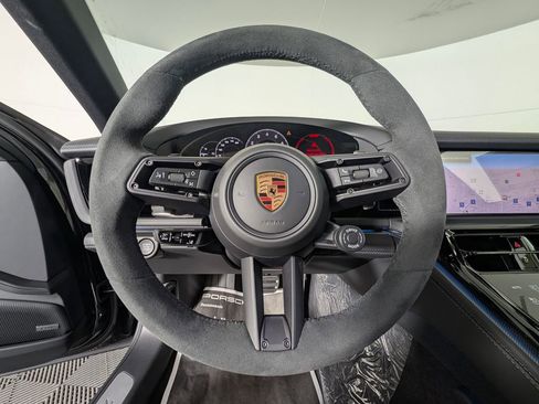 New 2026 Porsche Panamera 4 image 38