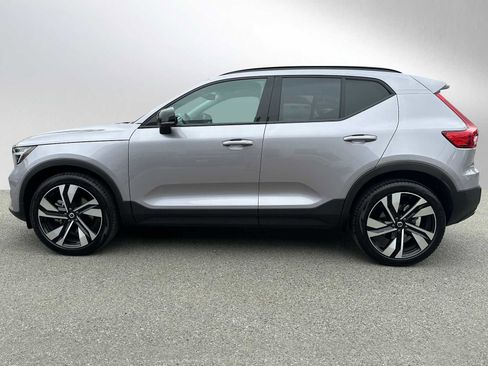 Used 2026 Volvo XC40 B5 Ultra w/ Climate Package AWD/4WD image 6