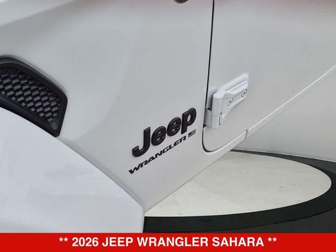 Used 2026 Jeep Wrangler Unlimited Sahara AWD/4WD image 11