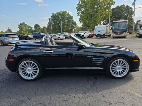 Used 2005 Chrysler Crossfire SRT-6 RWD image 21