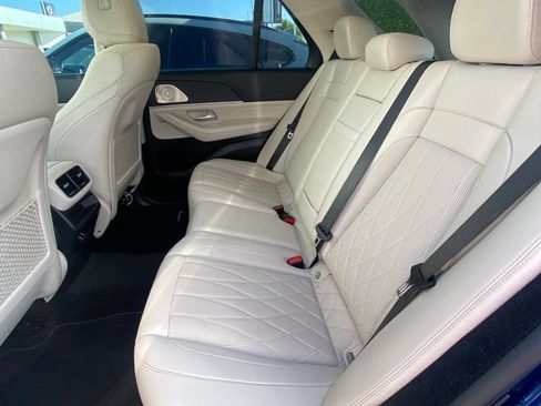 Used 2022 Mercedes-Benz GLE 53 AMG 4MATIC image 10