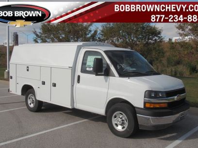 New 2025 Chevrolet Express 3500 w/ Power Convenience Package