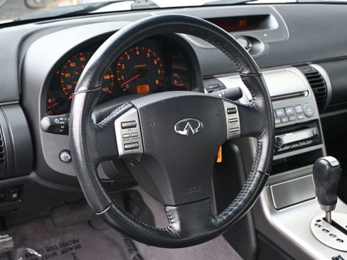 Used 2003 INFINITI G35 Coupe w/ Premium Pkg RWD image 10