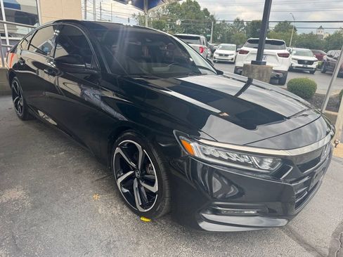 Used 2020 Honda Accord Sport image 5