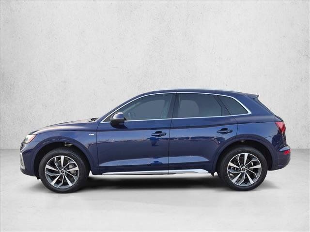 Used 2023 Audi Q5 2.0T Premium Plus w/ Premium Plus Package AWD/4WD image 9