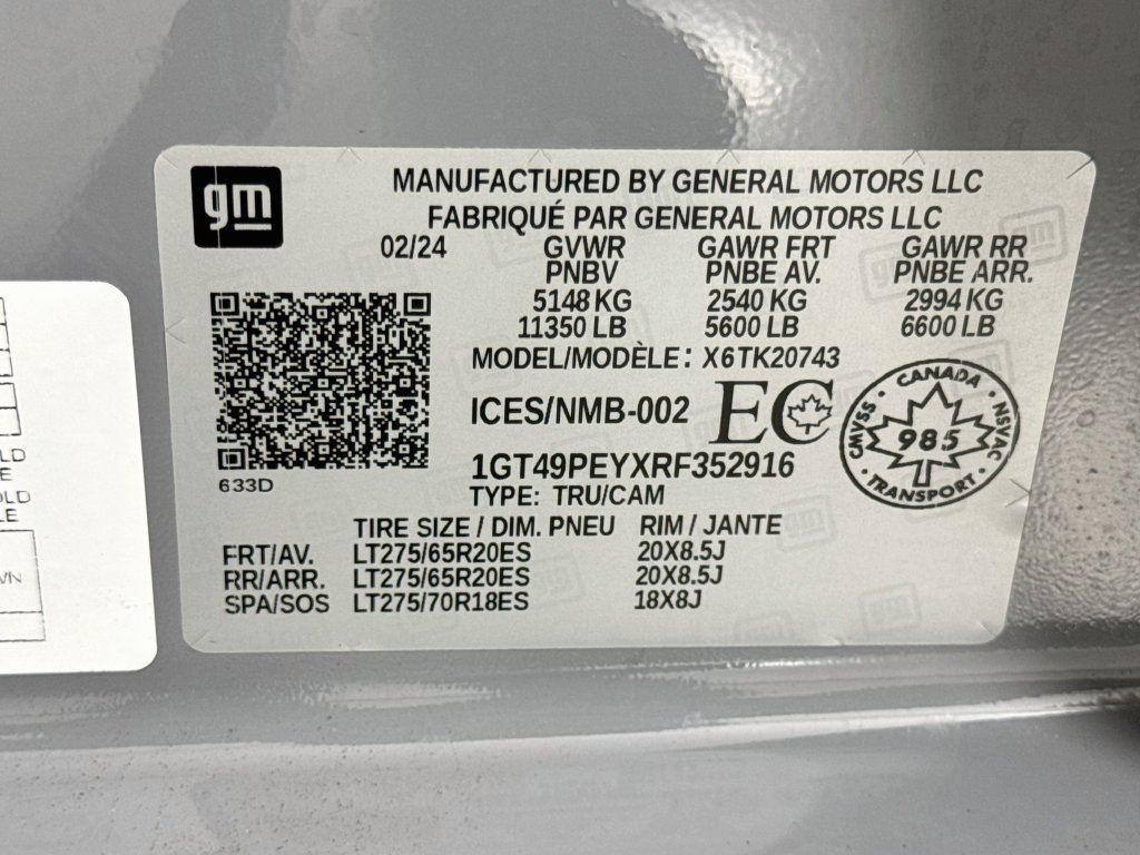 Used 2024 GMC Sierra 2500 AT4 w/ Technology Package AWD/4WD image 52