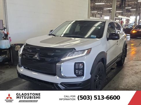 Used 2025 Mitsubishi Outlander Sport AWD image 5