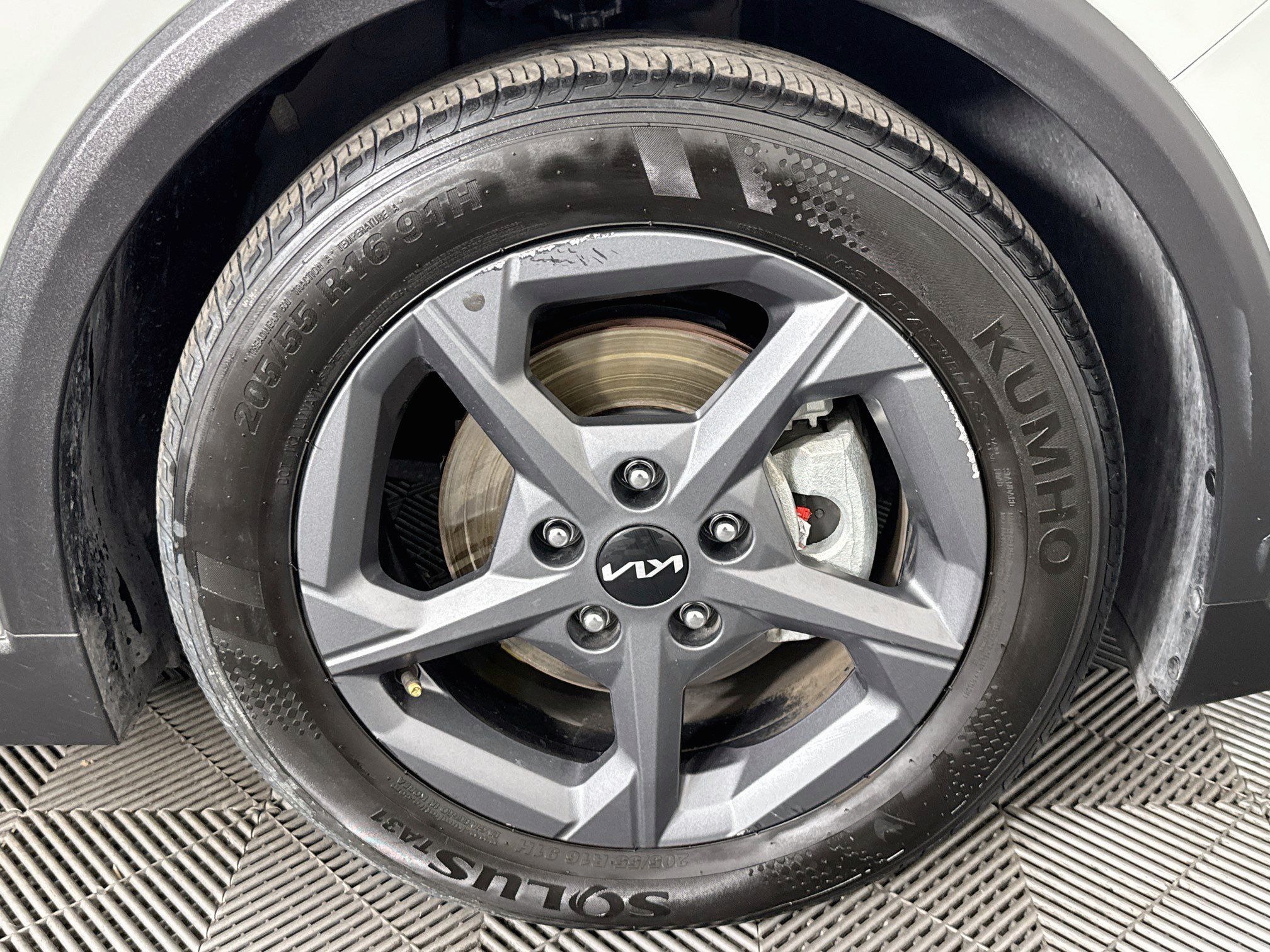 Used 2025 Kia K4 FWD image 30