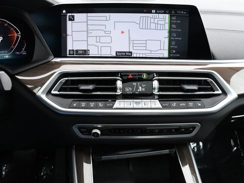 Used 2022 BMW X5 xDrive40i w/ Premium Package image 14