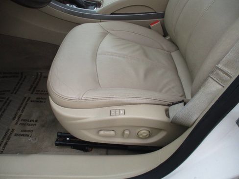 Used 2012 Buick LaCrosse Premium w/ Driver Confidence Package image 14