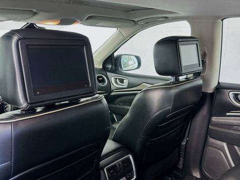Used 2019 INFINITI QX60 Luxe w/ Essential Package FWD image 27