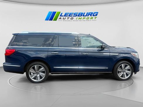 Used 2018 Lincoln Navigator L Reserve w/ Technology Package AWD/4WD image 6
