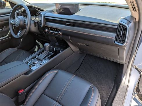 Certified 2025 MAZDA CX-50 AWD 2.5 Hybrid w/ Premium Pkg image 31