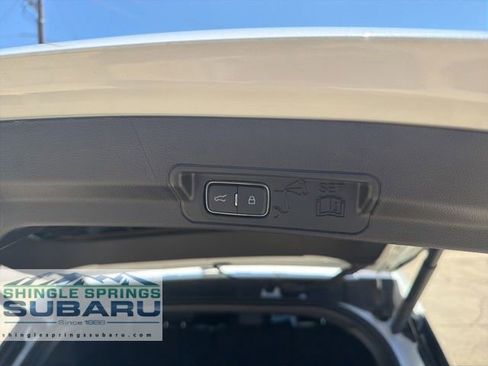 Used 2025 Ford Explorer ST-Line w/ ST-Line Street Pack AWD/4WD image 24