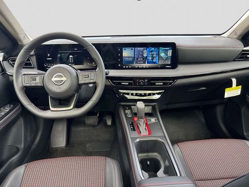 New 2026 Nissan Kicks SR w/ SR Premium Package image 8