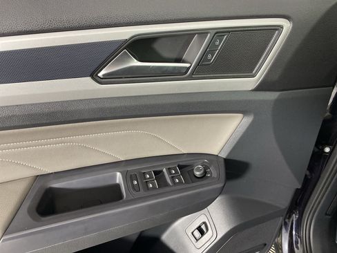 Used 2021 Volkswagen Atlas SEL R-Line image 16