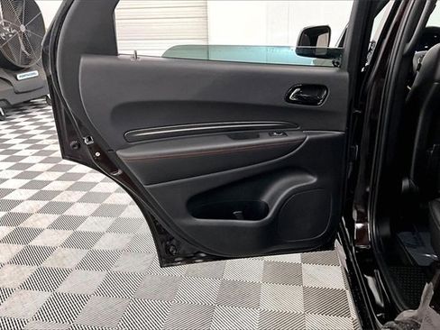 Used 2024 Dodge Durango GT image 18