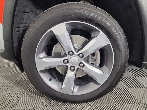 Used 2021 Jeep Grand Cherokee L Limited w/ Trailer Tow Group (B) AWD/4WD image 8