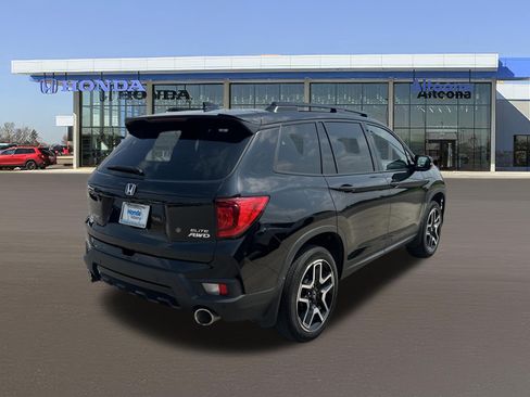 Certified 2023 Honda Passport Elite image 4