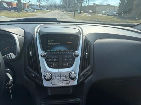 Used 2016 Chevrolet Equinox LT w/ Convenience Package AWD/4WD image 12