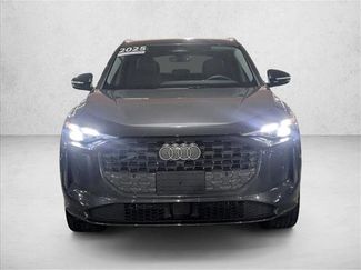 Certified 2025 Audi Q5 Premium w/ Convenience Package video 2