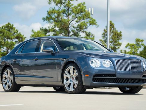 Used 2015 Bentley Flying Spur V8 AWD/4WD image 19