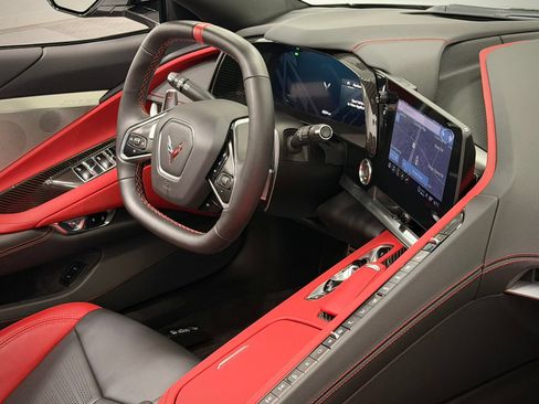 Used 2022 Chevrolet Corvette Stingray Preferred Conv w/ Z51 Performance Package RWD image 15