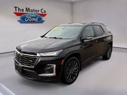 Used 2023 Chevrolet Traverse RS w/ LPO, Floor Liner Package
