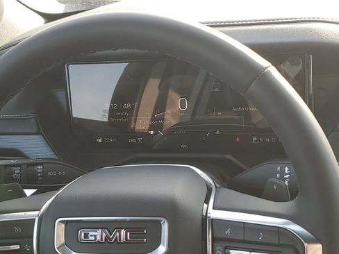 New 2026 GMC Acadia Elevation w/ Elevation Premium Package image 9