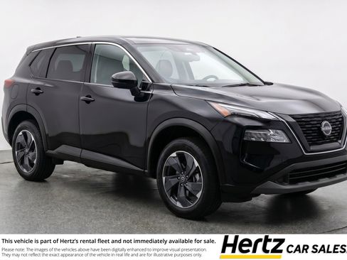 Used 2025 Nissan Rogue SV AWD/4WD image 1