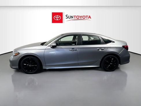 Used 2025 Honda Civic LX image 7
