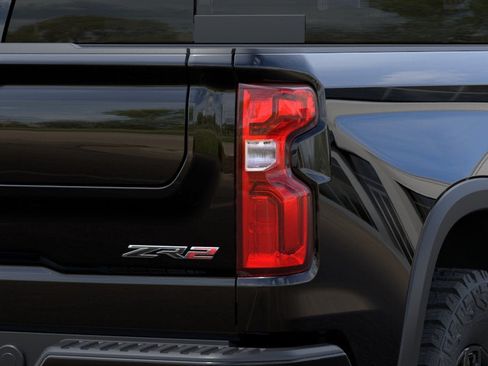 New 2026 Chevrolet Silverado 1500 ZR2 w/ Dark Appearance Package AWD/4WD image 35