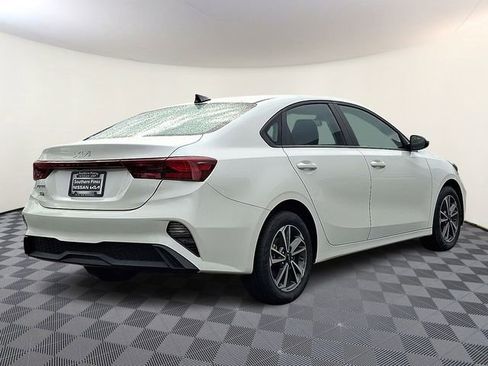 Certified 2024 Kia Forte LXS w/ LXS Technology Package image 8