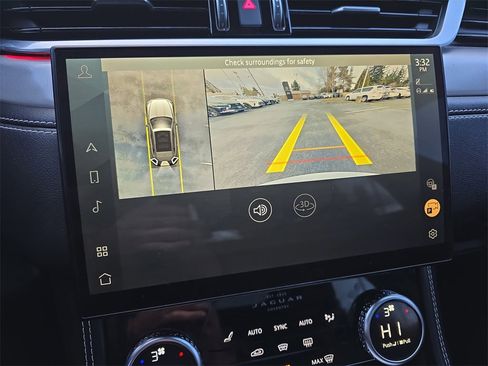 Used 2021 Jaguar F-PACE R-Dynamic S image 27