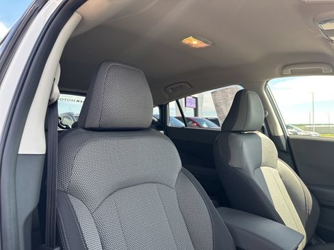 Used 2024 Subaru Crosstrek 2.0i Premium AWD/4WD image 34