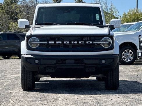 New 2026 Ford Bronco Outer Banks image 8