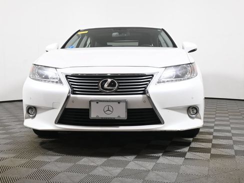 Used 2014 Lexus ES 350 w/ Luxury Package FWD image 10