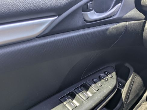 Used 2020 Honda Civic LX image 26
