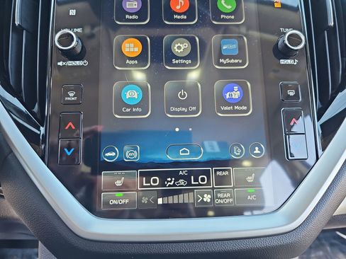 Used 2023 Subaru Ascent Limited image 23