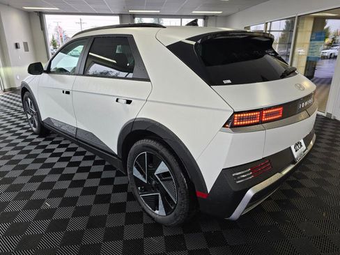 New 2025 Hyundai Ioniq 5 SEL AWD/4WD image 5