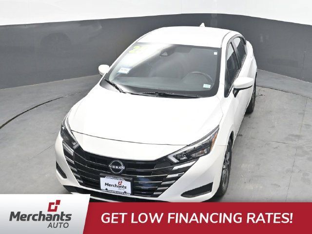 Used 2025 Nissan Versa SV FWD image 23