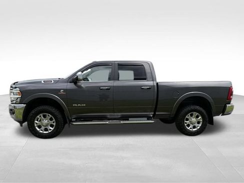 Used 2022 RAM 3500 Laramie w/ Chrome Appearance Group AWD/4WD image 13