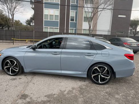 Used 2022 Honda Accord Sport image 5