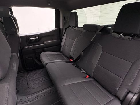 Used 2023 Chevrolet Silverado 1500 Custom AWD/4WD image 31