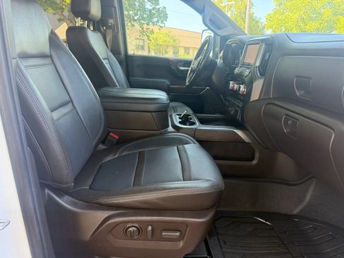 Used 2023 GMC Sierra 2500 Denali w/ Technology Package AWD/4WD image 14