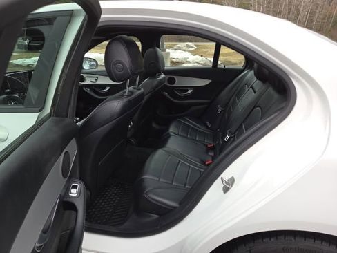 Used 2017 Mercedes-Benz C 300 4MATIC Sedan image 18