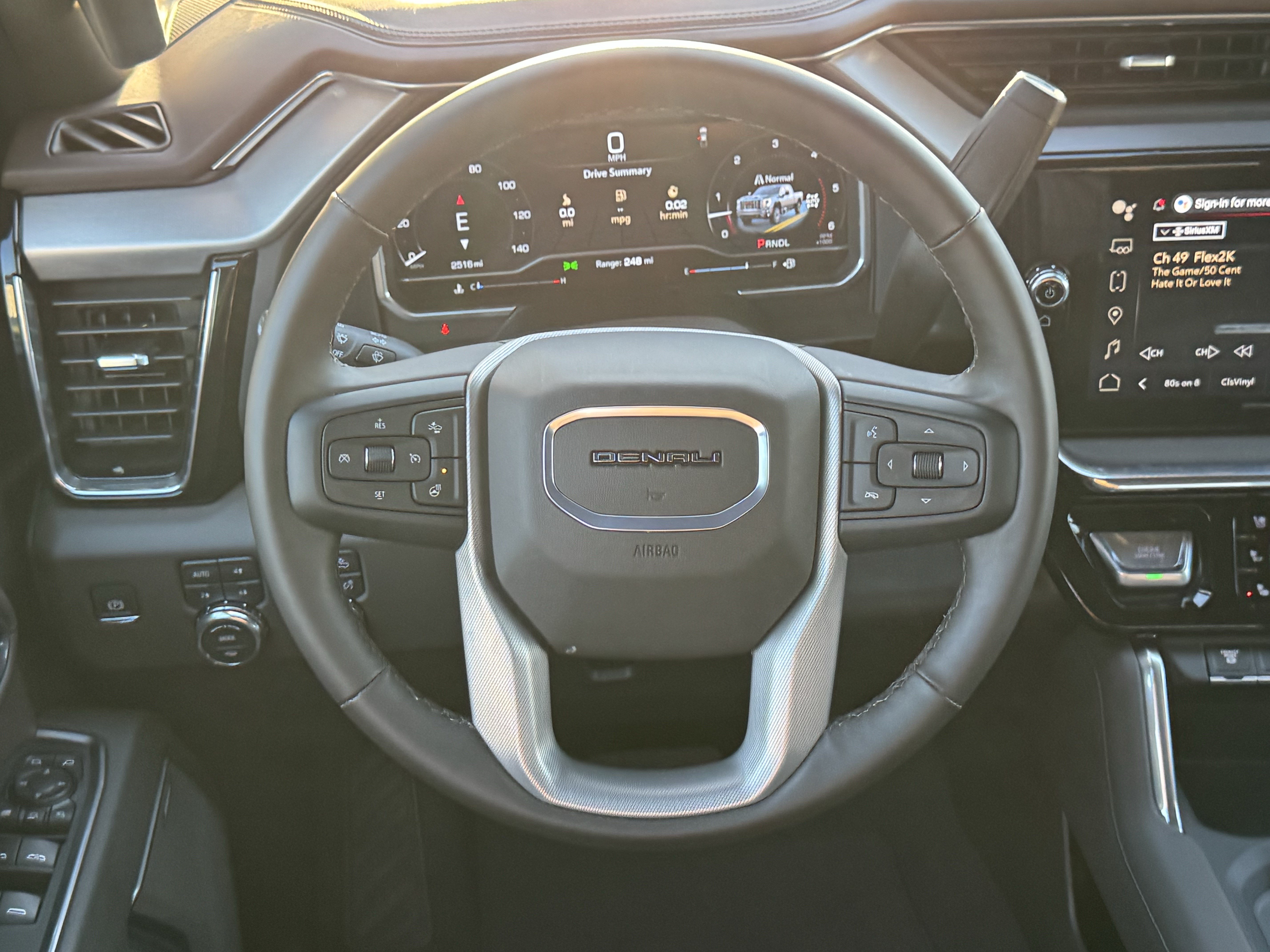 Used 2025 GMC Sierra 2500 Denali w/ Denali Reserve Package AWD/4WD image 11
